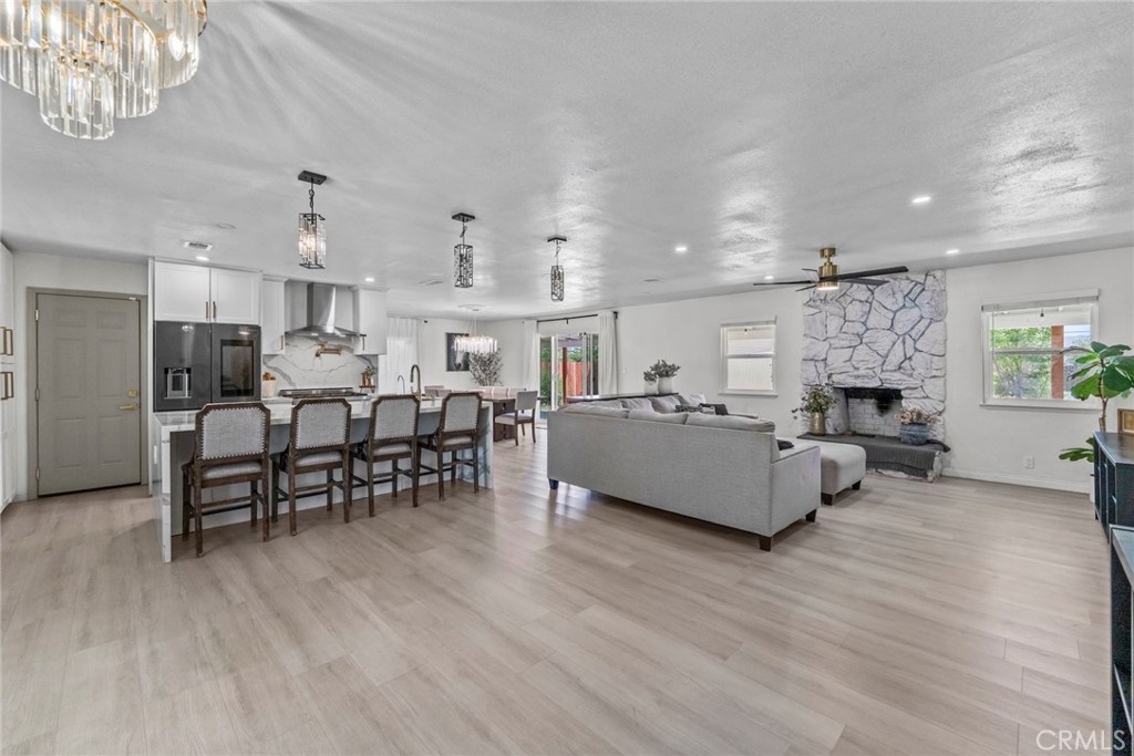 8263 3rd Hesperia, CA 92345 - Photo 13 of 60