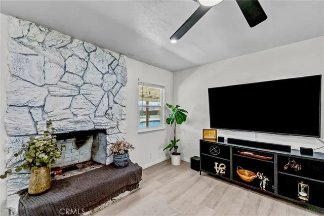 $775,000 | 8263 3rd, Hesperia, CA 92345