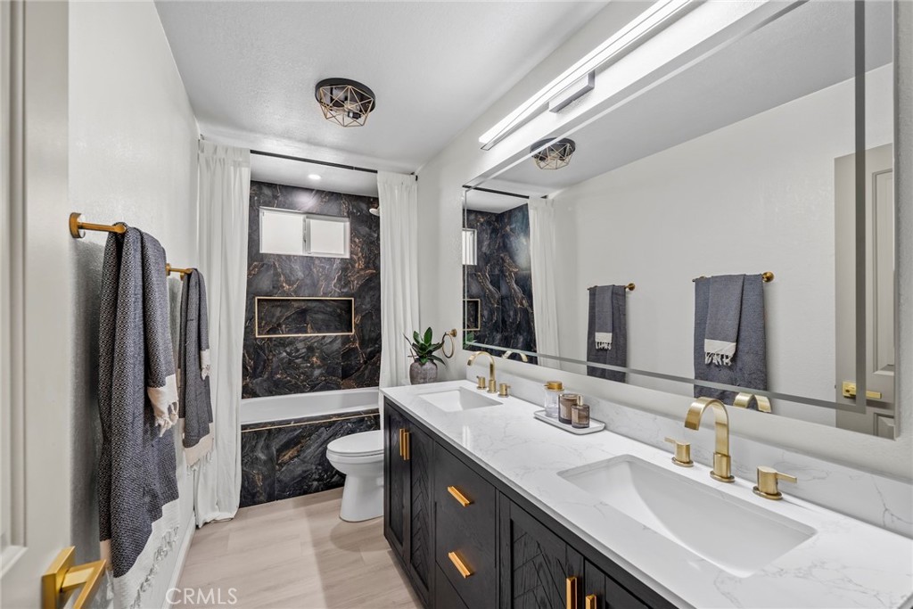 8263 3rd Hesperia, CA 92345 - Photo 20 of 60