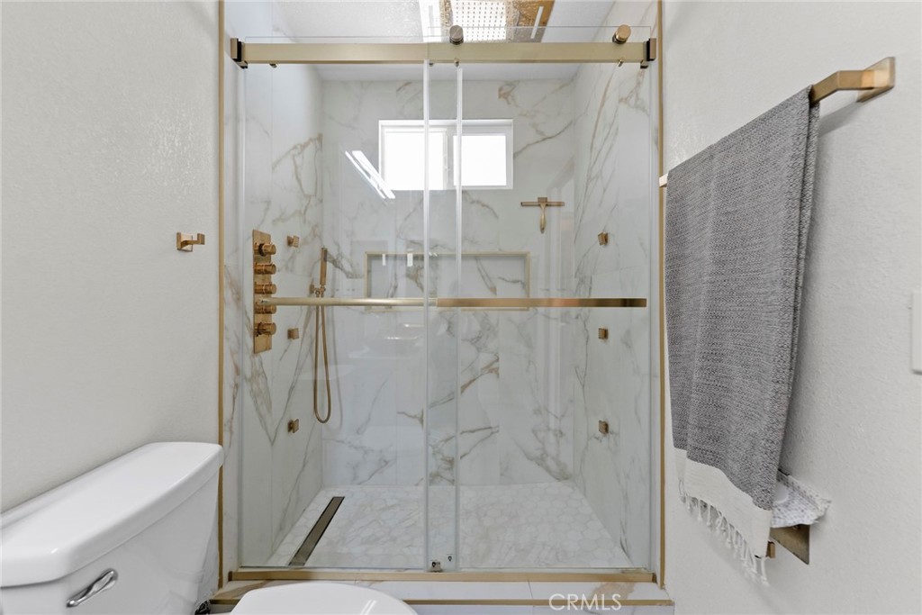 8263 3rd Hesperia, CA 92345 - Photo 28 of 60