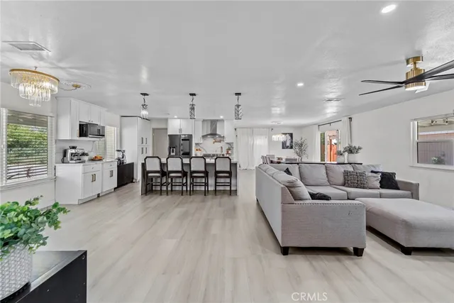 $775,000 | 8263 3rd, Hesperia, CA 92345