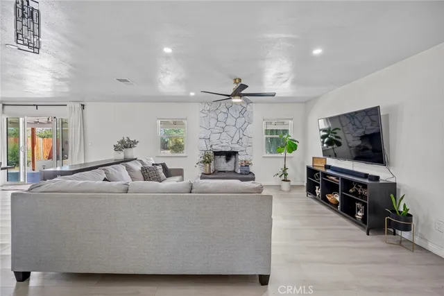 $775,000 | 8263 3rd, Hesperia, CA 92345