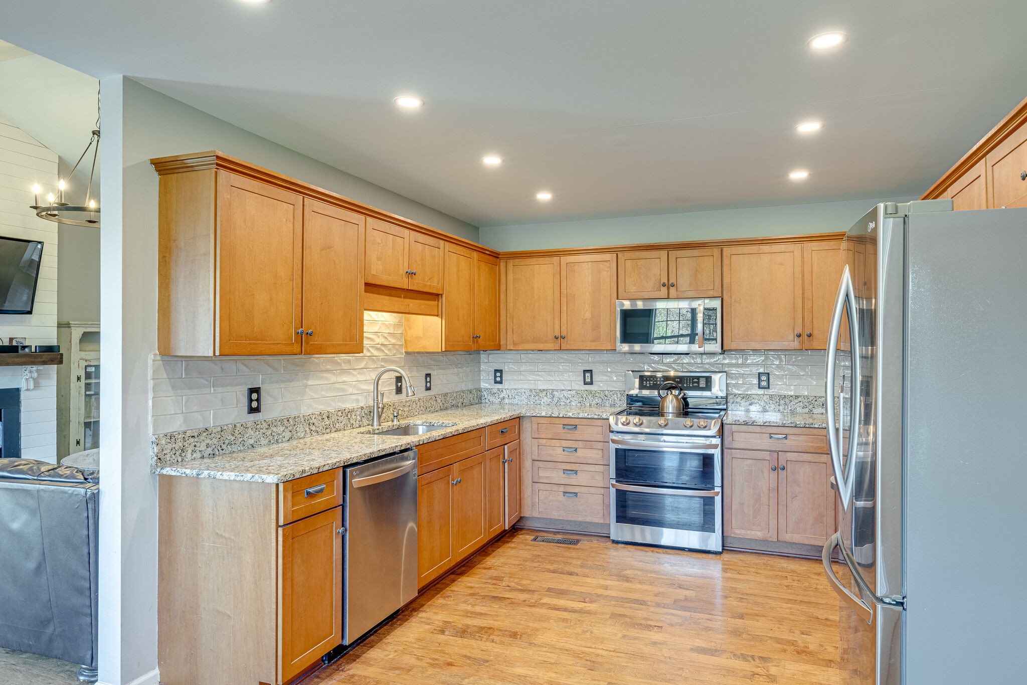 2352 Darks Mill Road Columbia, TN 38401 - Photo 12 of 36 Gallery Image 12