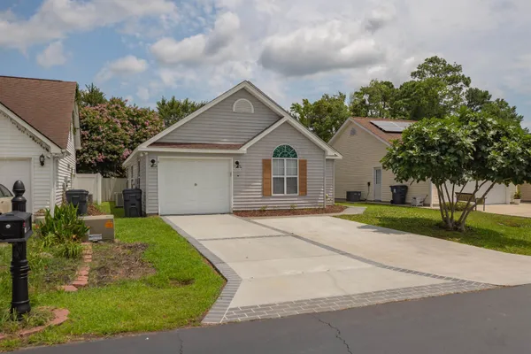$2,100 | 112 Dusty Trail Lane, Myrtle Beach, SC 29575