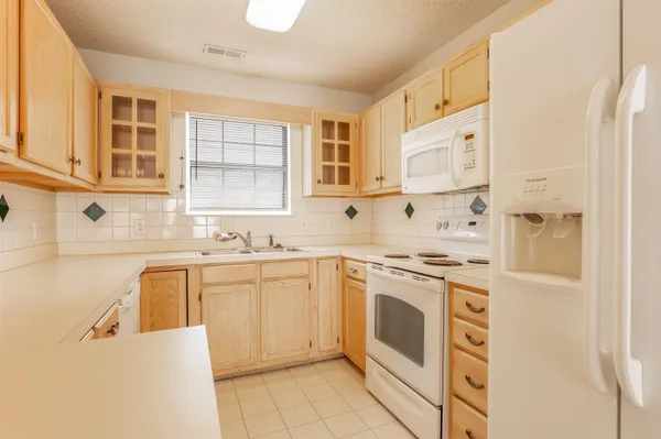 $2,100 | 112 Dusty Trail Lane, Myrtle Beach, SC 29575