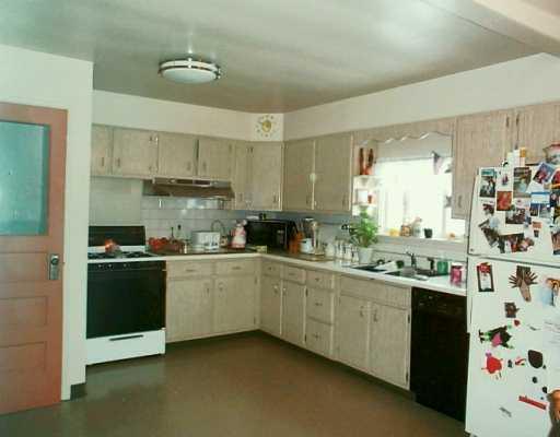 574 Whitestown Road Butler, PA 16001 - Photo 3 of 8 Kitchen.