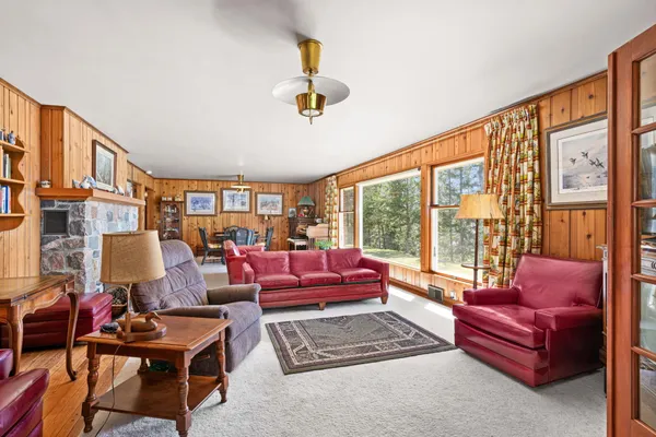 $1,175,000 | 21895 County Road 8, Nashwauk, MN 55769