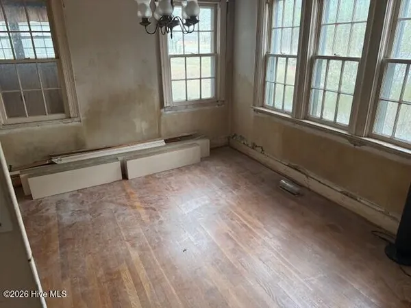 $45,000 | 145 Highway 42, Ahoskie, NC 27910