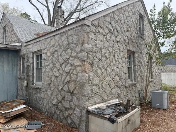 $45,000 | 145 Highway 42, Ahoskie, NC 27910