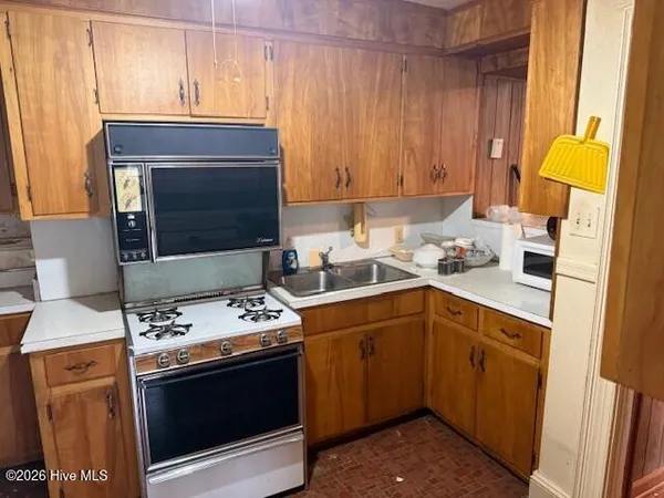 $45,000 | 145 Highway 42, Ahoskie, NC 27910