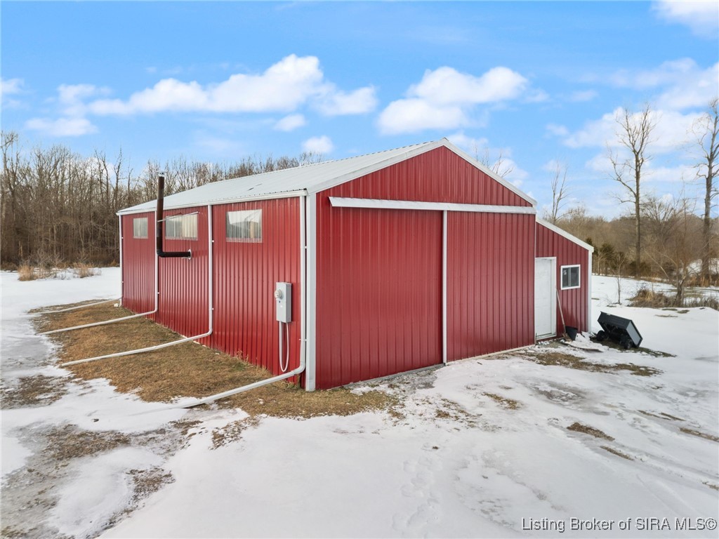 697 South Whiskey Run Ranch Road Milltown, IN 47145 - Photo 5 of 52