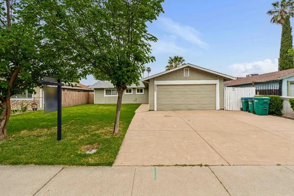 $375,000 | 2027 Westmora Avenue, Stockton, CA 95210