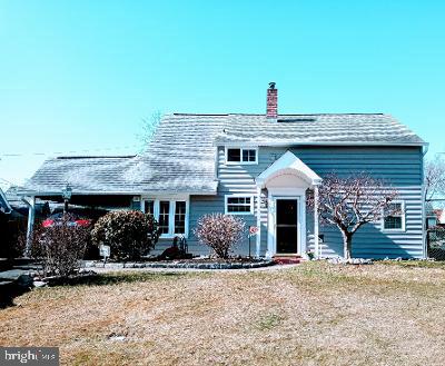 35 Greenbriar Road Levittown, PA 19057 - Photo 14 of 14 Front view