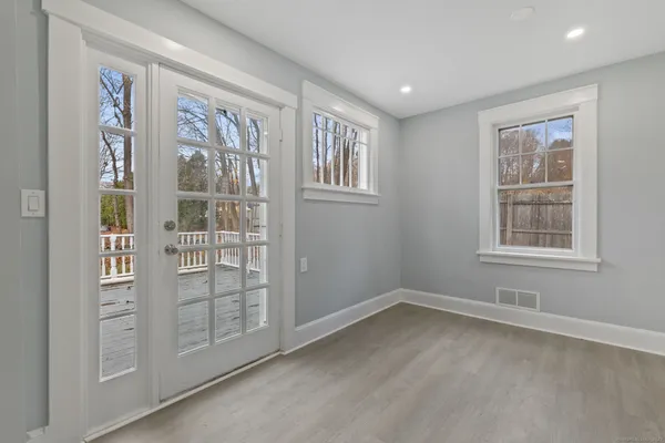 $2,600 | 19 Henry Street, Watertown, CT 06779