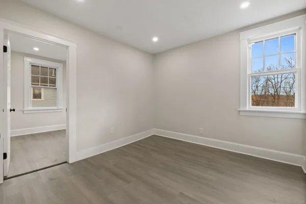 $2,600 | 19 Henry Street, Watertown, CT 06779