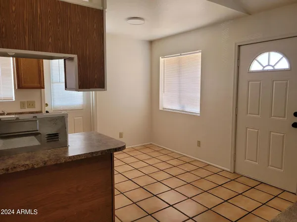 $1,375 | 1815 West 8th Avenue, Unit 204, Mesa, AZ 85202