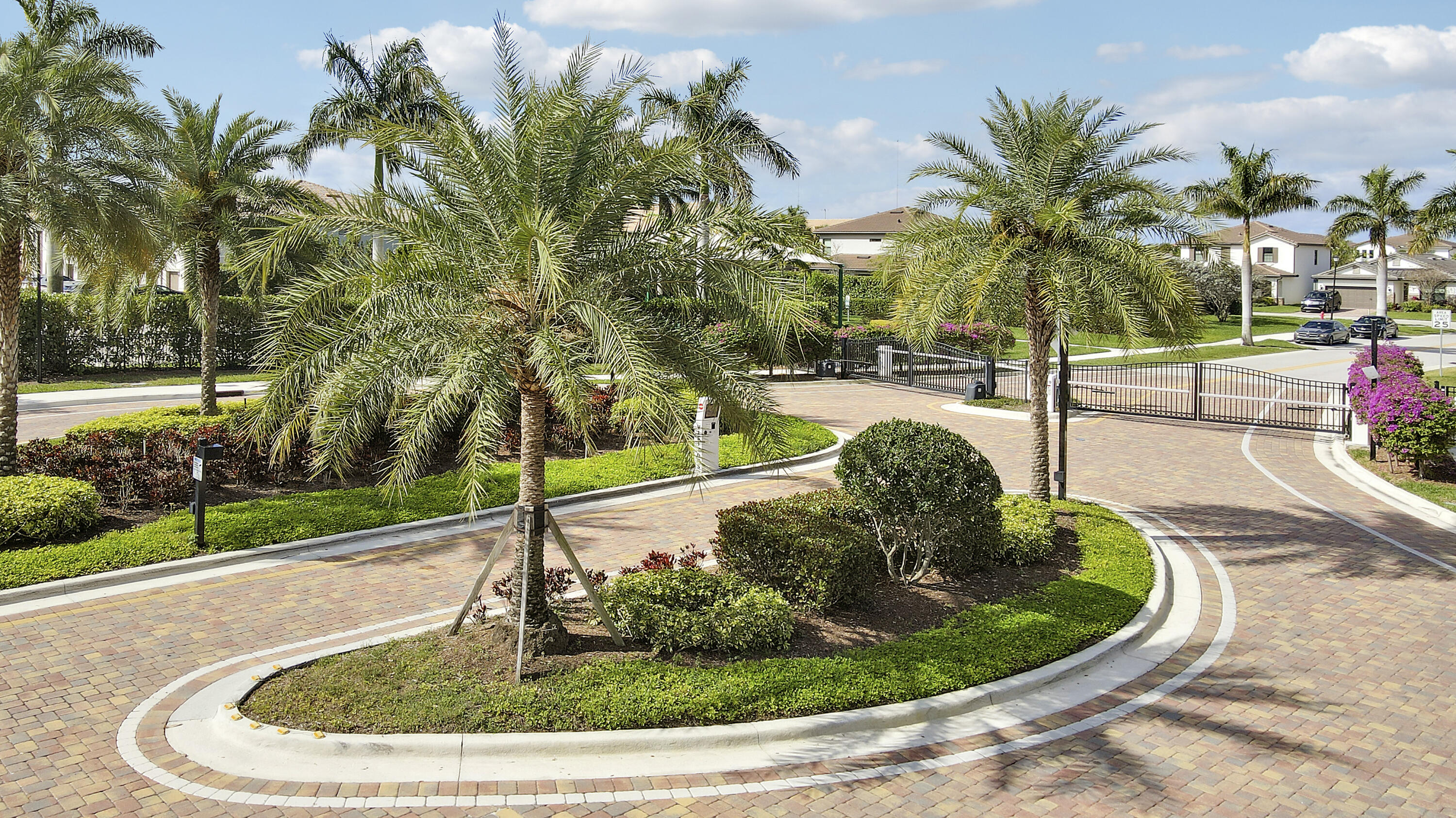 4795 Chantilly Road Wellington, FL 33467 - Photo 32 of 33 Aerials-16