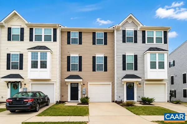 $2,400 | 2046 Elm Tree Court, Charlottesville, VA 22911