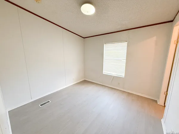 $1,600 | 4506 Legend Falls, San Antonio, TX 78253