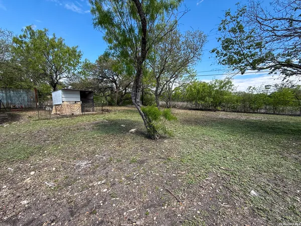 $1,600 | 4506 Legend Falls, San Antonio, TX 78253