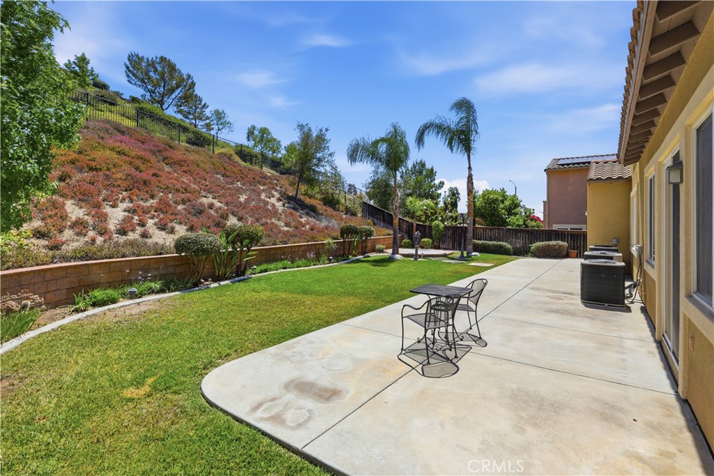 16861 Ridge Cliff Drive Riverside, CA 92503 - Photo 43 of 61
