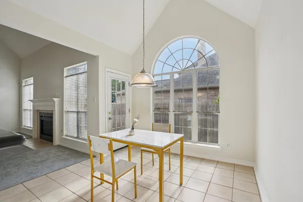 $2,800 | 7803 Deerwood Lake Drive, Humble, TX 77346