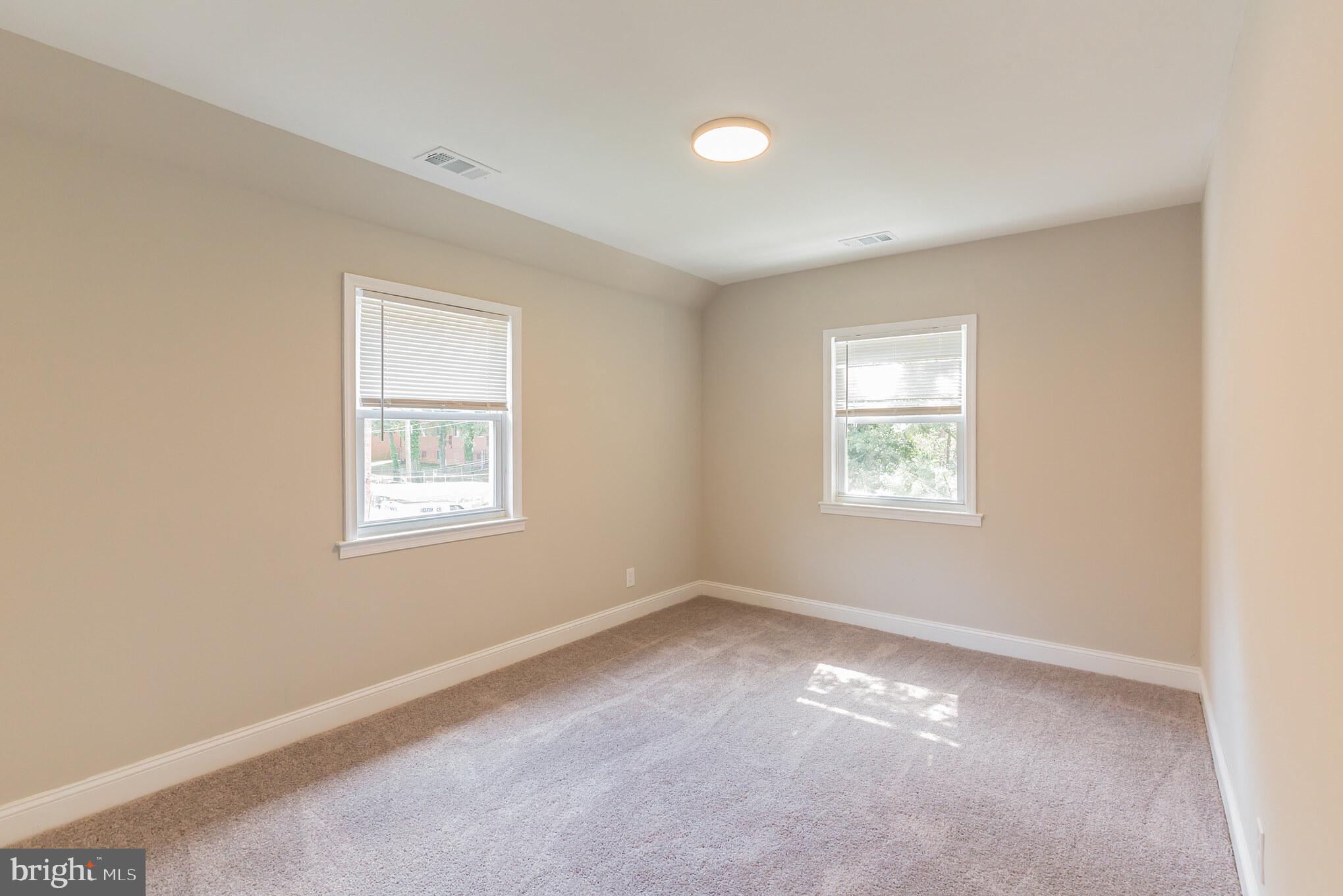 4648 Marble Hall Road Baltimore, MD 21239 - Photo 14 of 24