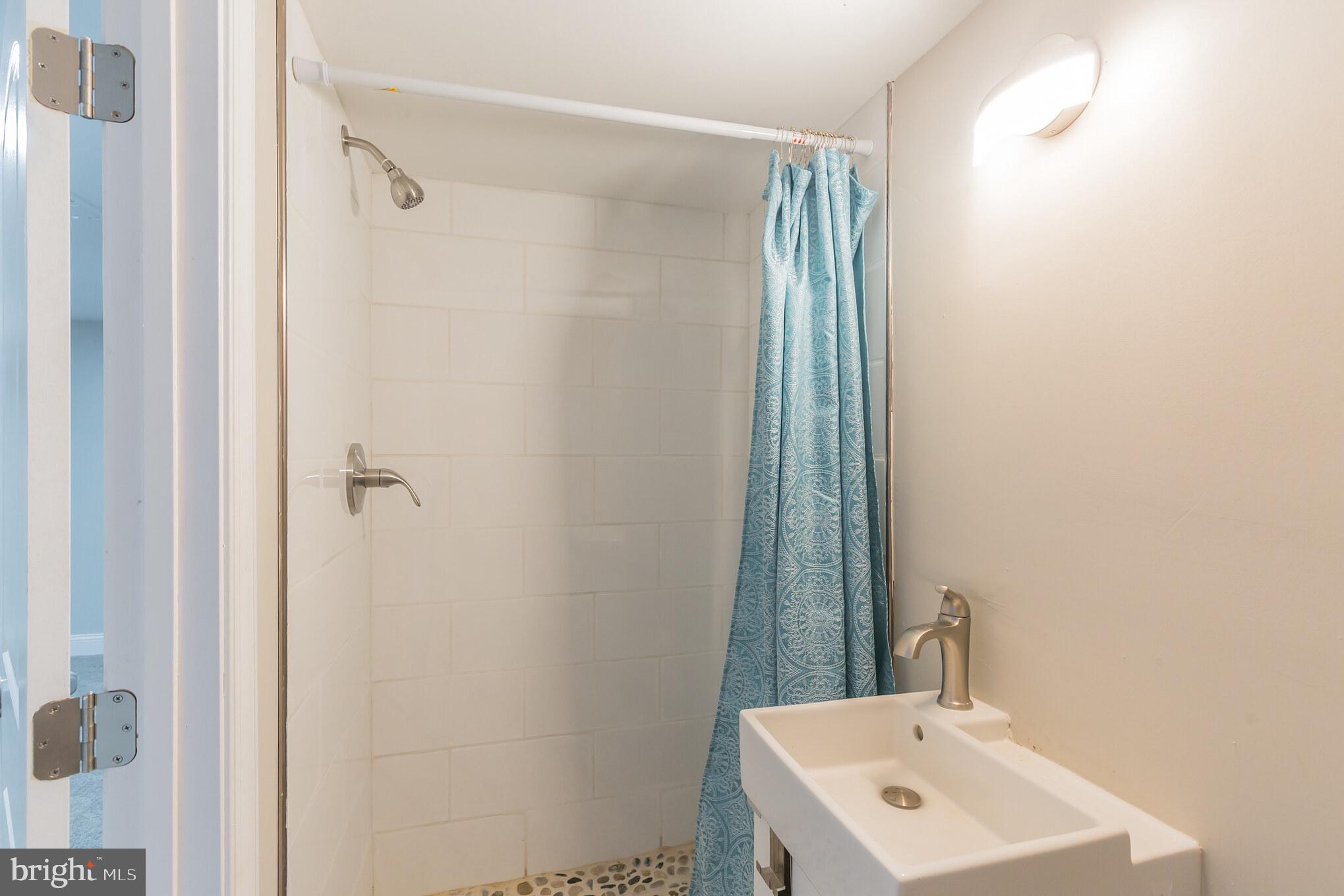 4648 Marble Hall Road Baltimore, MD 21239 - Photo 21 of 24