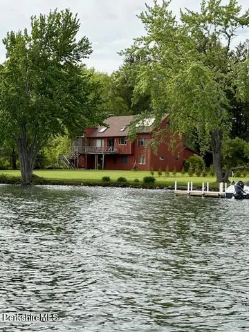 $3,500 | 122 Thomas Island Road, Pittsfield, MA 01201
