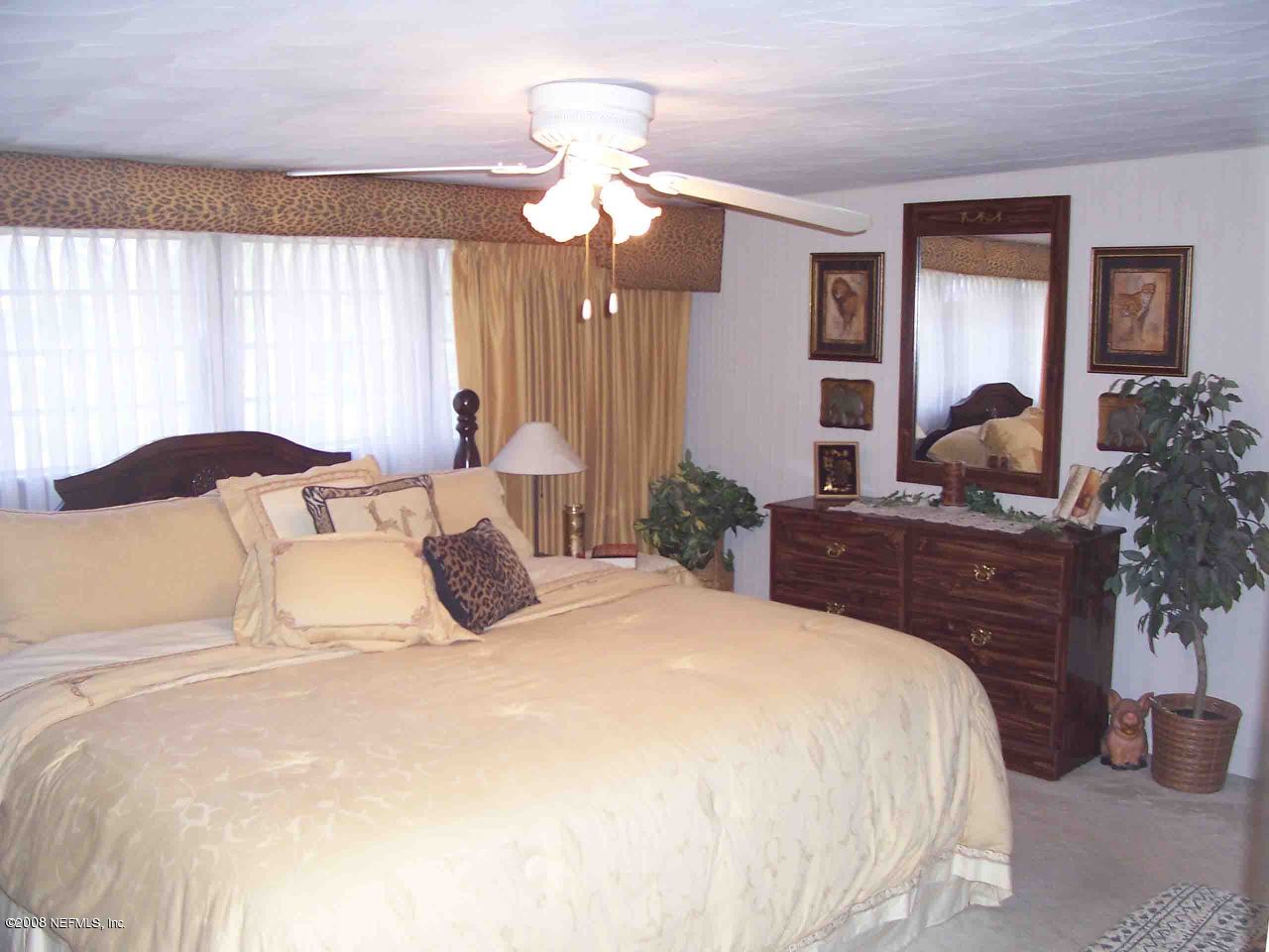 6761 Crystal Lake Road Keystone Heights, FL 32656 - Photo 4 of 12 Master Bedroom