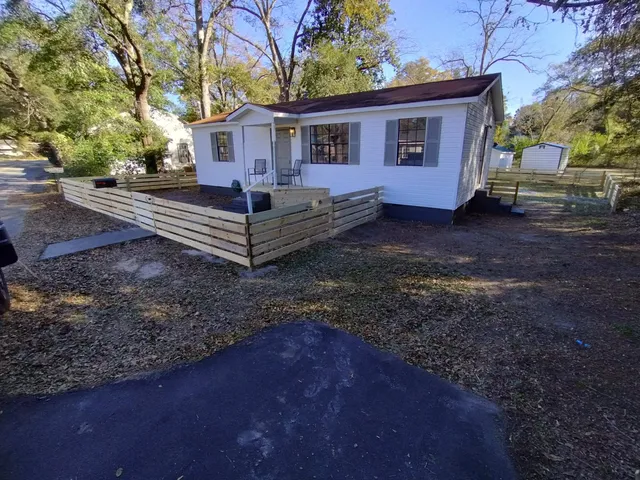 $106,900 | 39 Mc Millan Street, Bamberg, SC 29003