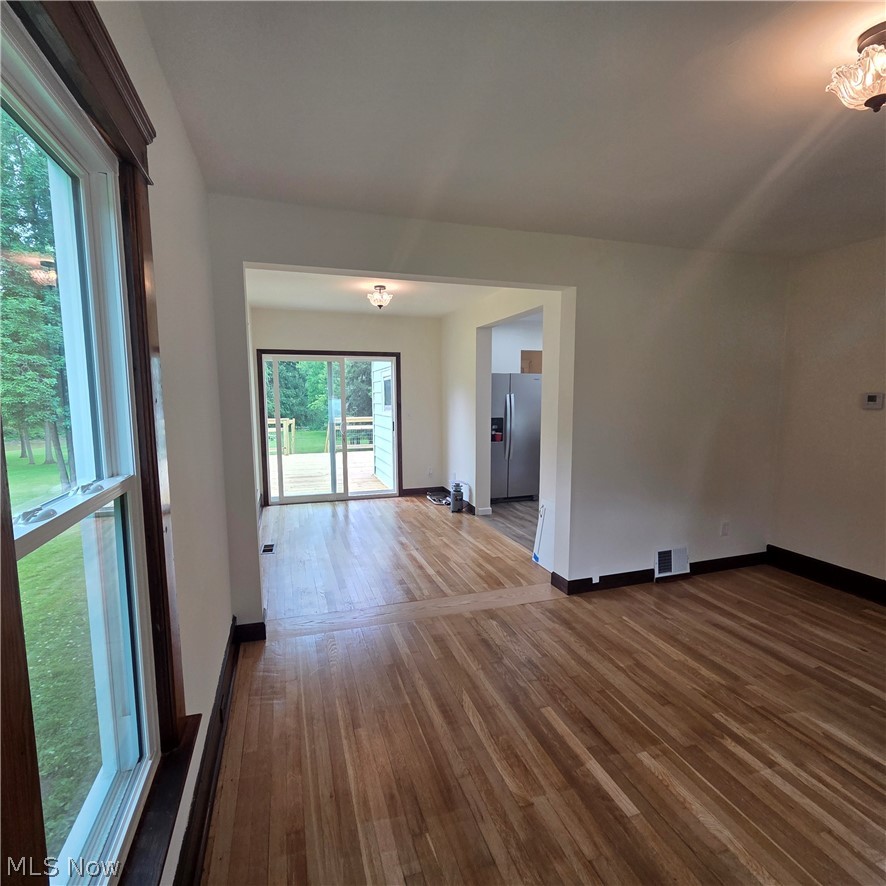 9964 East River Road Elyria, OH 44035 - Photo 10 of 45 View from front of house through to back deck overlooking the river