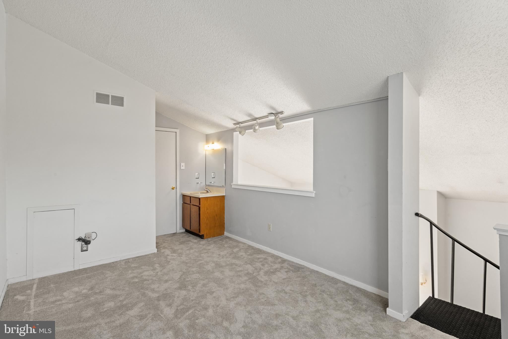 2204 Sandra Road Voorhees, NJ 08043 - Photo 22 of 41