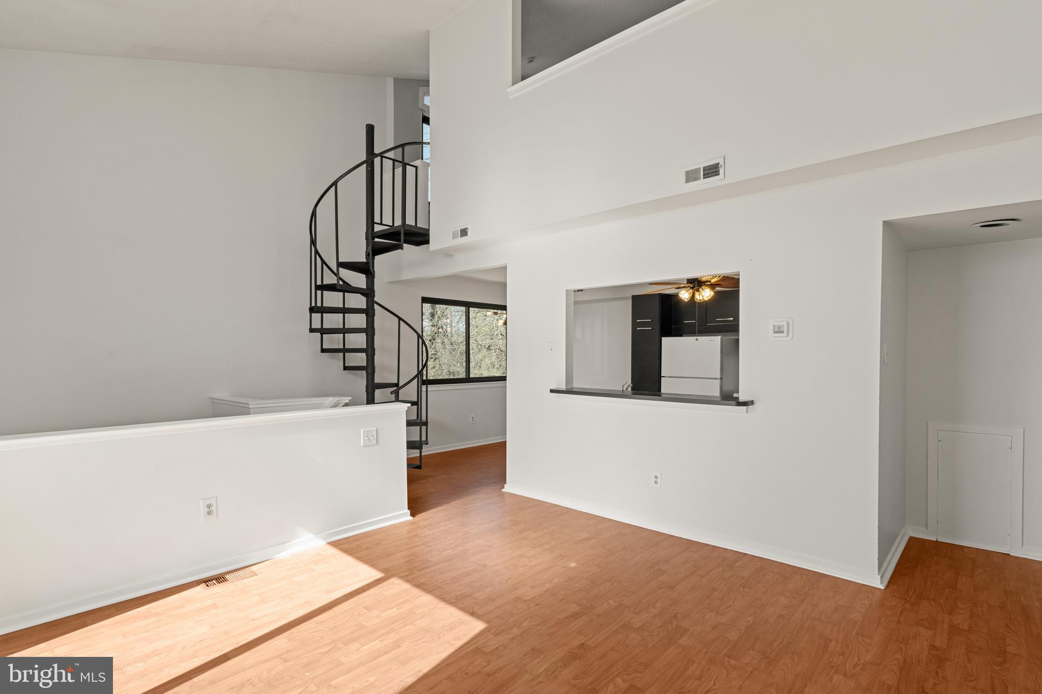 2204 Sandra Road Voorhees, NJ 08043 - Photo 5 of 41