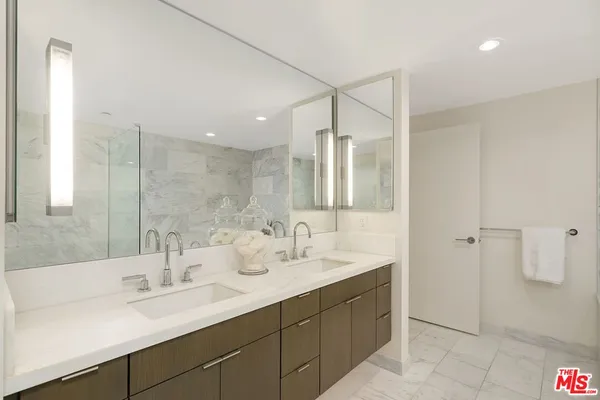 $1,324,500 | 1705 Ocean Avenue, Unit 107, Santa Monica, CA 90401