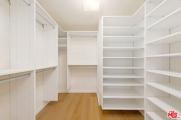 $1,324,500 | 1705 Ocean Avenue, Unit 107, Santa Monica, CA 90401