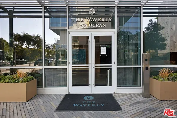 $1,324,500 | 1705 Ocean Avenue, Unit 107, Santa Monica, CA 90401