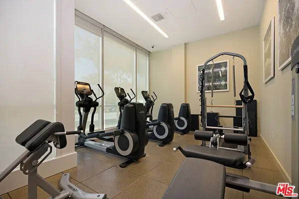 $1,324,500 | 1705 Ocean Avenue, Unit 107, Santa Monica, CA 90401