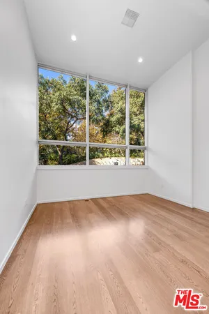 $1,324,500 | 1705 Ocean Avenue, Unit 107, Santa Monica, CA 90401
