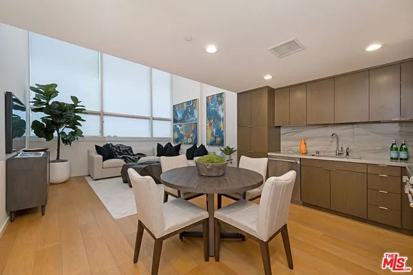 $1,324,500 | 1705 Ocean Avenue, Unit 107, Santa Monica, CA 90401