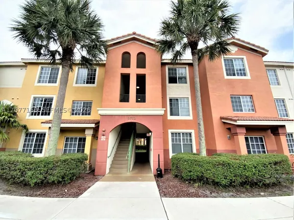 $1,945 | Undisclosed Address, Boynton Beach, FL 33437