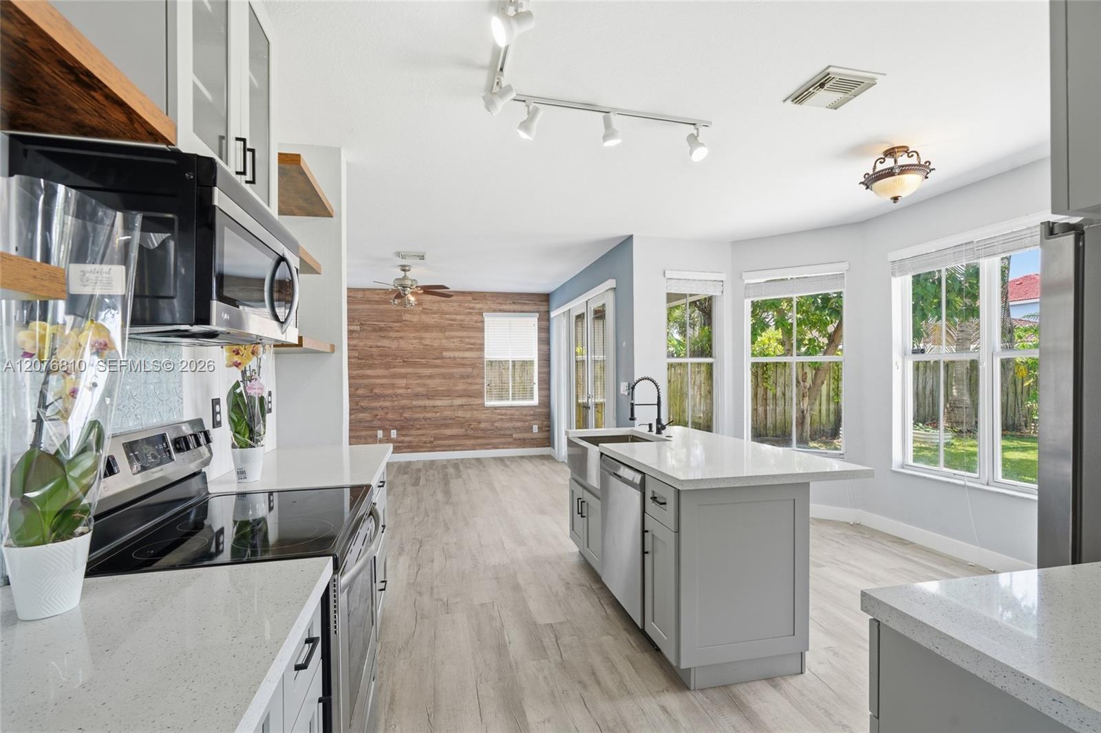 24134 Southwest 109th Path Homestead, FL 33032 - Photo 18 of 50 Gallery Image 18