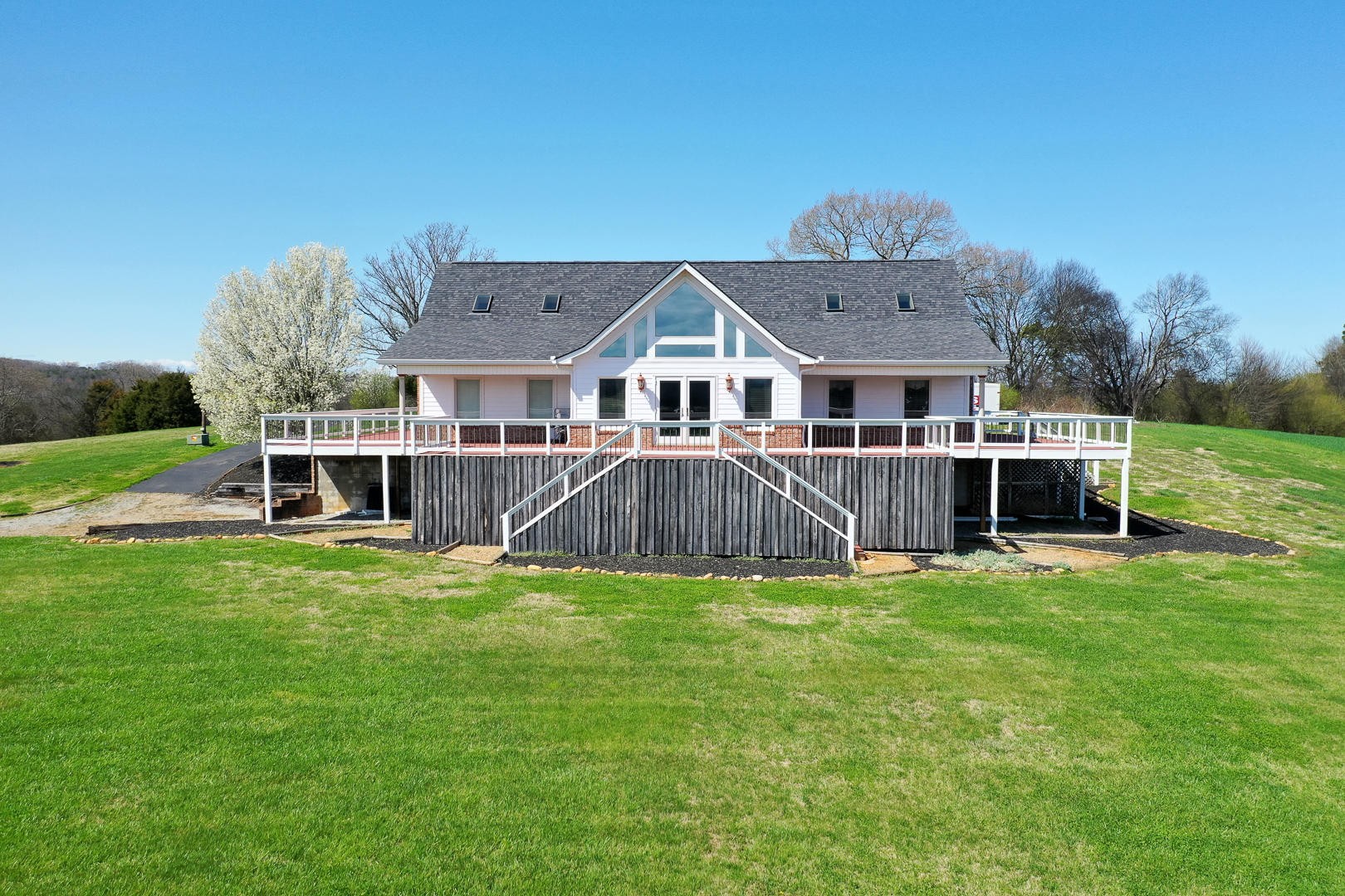 134 Kiser Road Friendsville, TN 37737 - Photo 5 of 38 Gallery Image 5