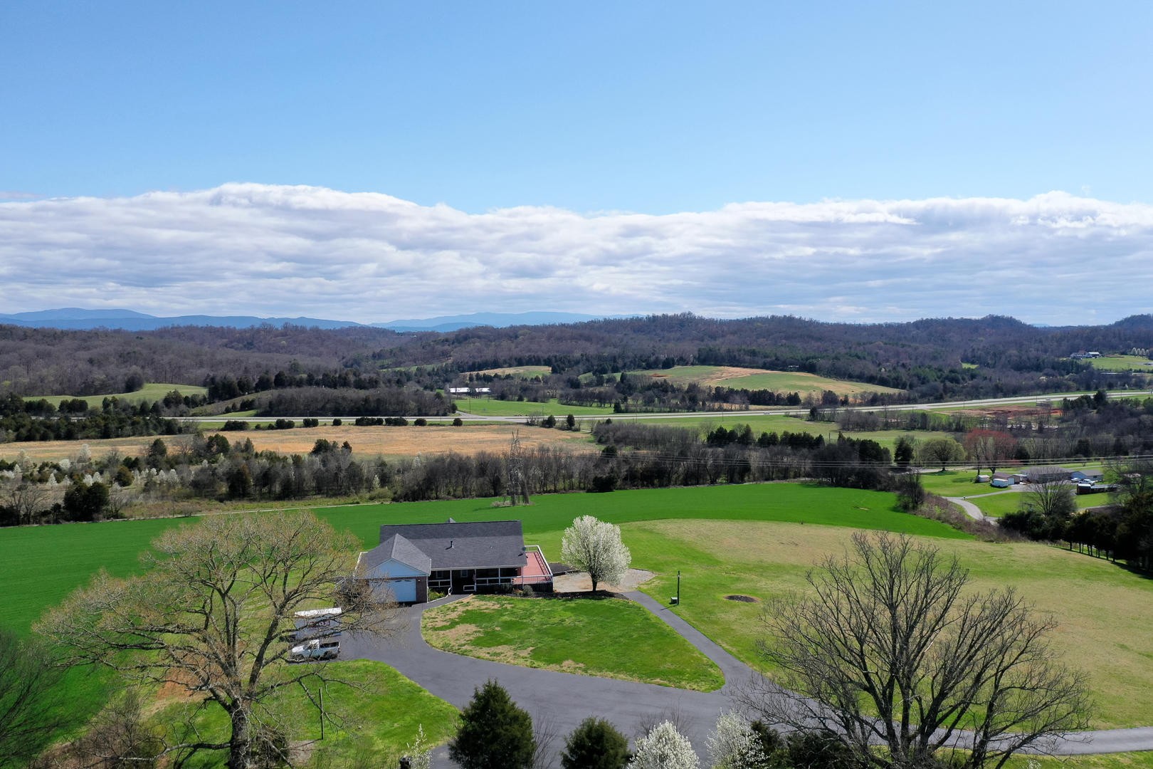 134 Kiser Road Friendsville, TN 37737 - Photo 10 of 38 Gallery Image 10