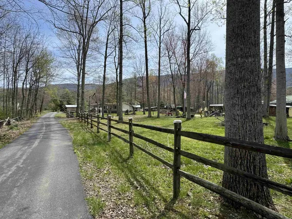 $259,000 | 67 Bottom Lane, Lyndhurst, VA 22952