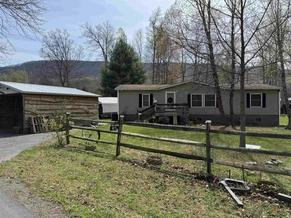 $259,000 | 67 Bottom Lane, Lyndhurst, VA 22952