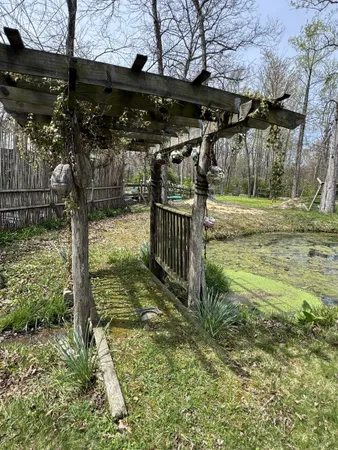 $259,000 | 67 Bottom Lane, Lyndhurst, VA 22952