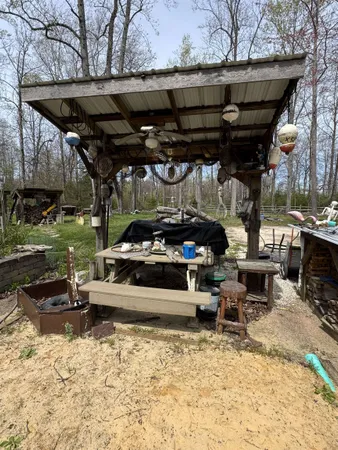 $259,000 | 67 Bottom Lane, Lyndhurst, VA 22952