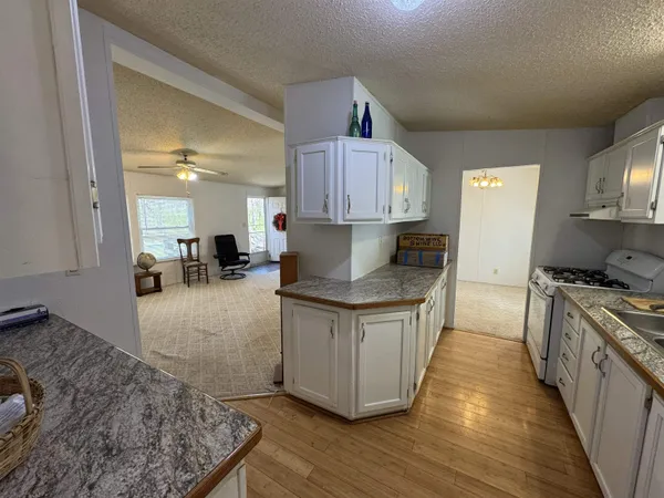 $259,000 | 67 Bottom Lane, Lyndhurst, VA 22952