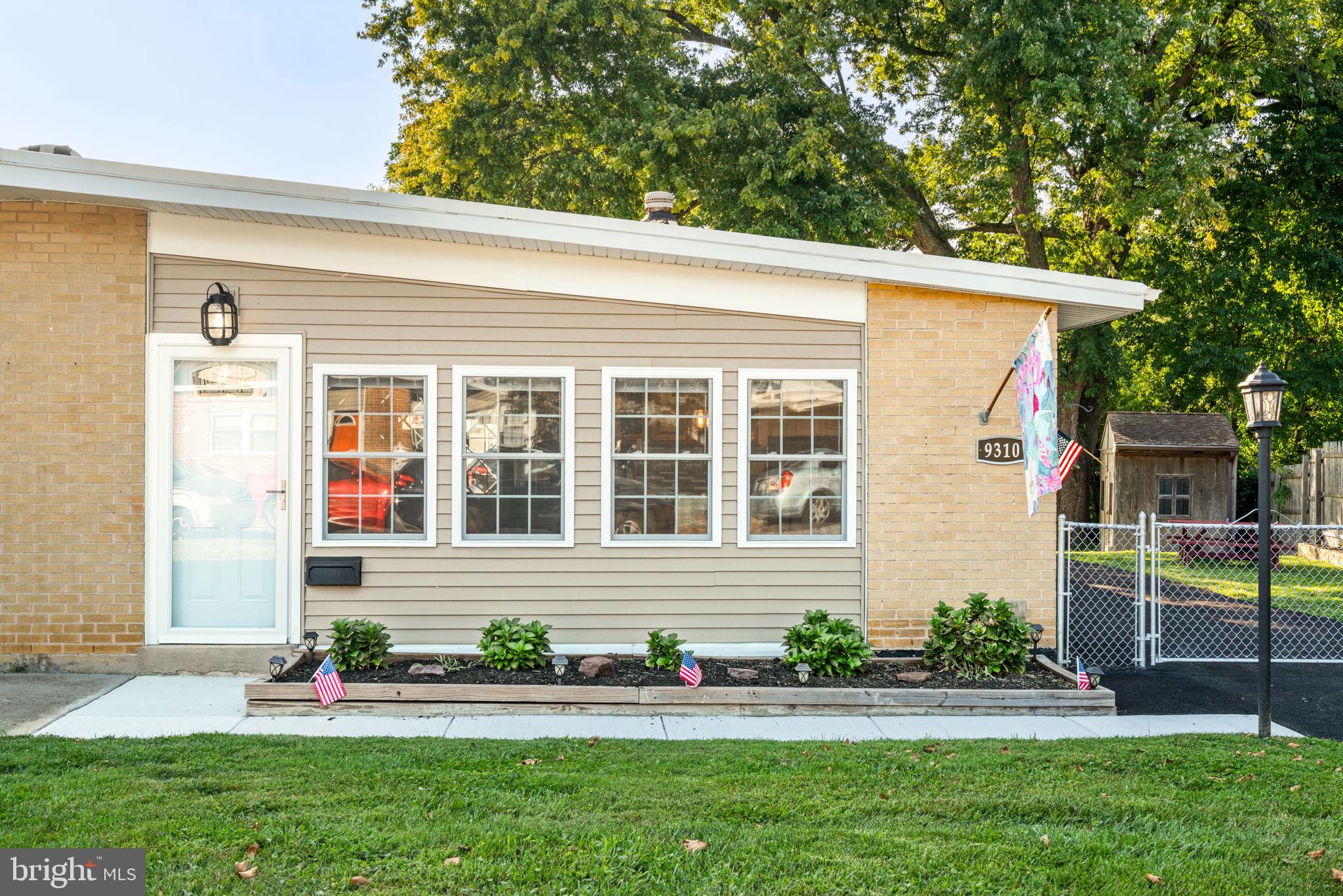 9310 Trout Road Philadelphia, PA 19115 - Photo 2 of 31 Gallery Image 2